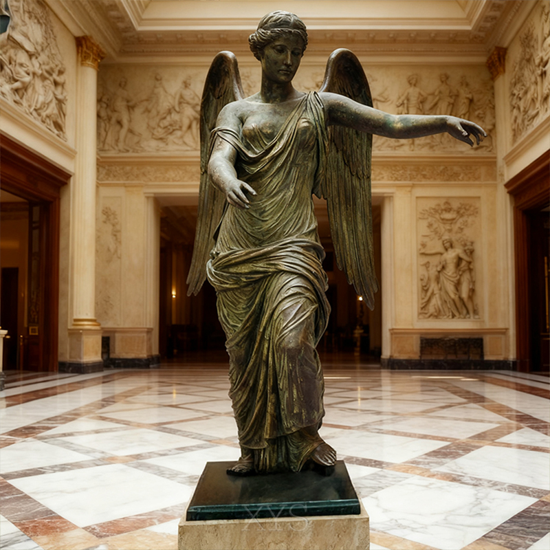 تمثال إلهة نايكي مجنح داخلي من البرونز